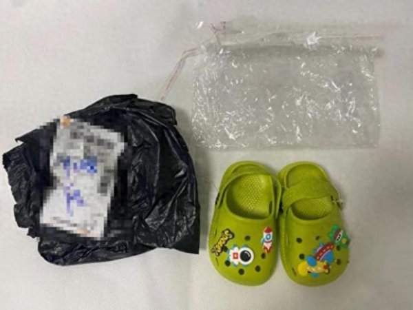 牛8速配 “毒拖鞋”易致孩子性早熟，家里有的赶紧扔